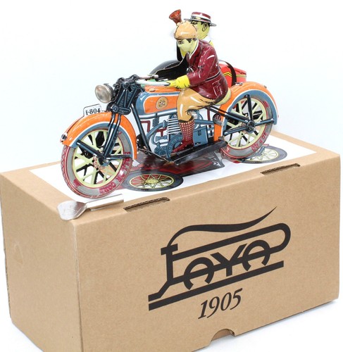 Paya 804 motorrad aus blech - paya,
