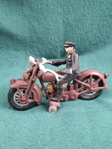 Vintage spielzeug polizist von - vintage-spielzeug-polizist,