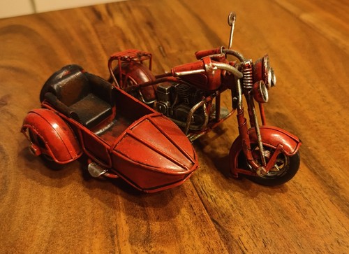 Motorrad mit seitenwagen - mit,